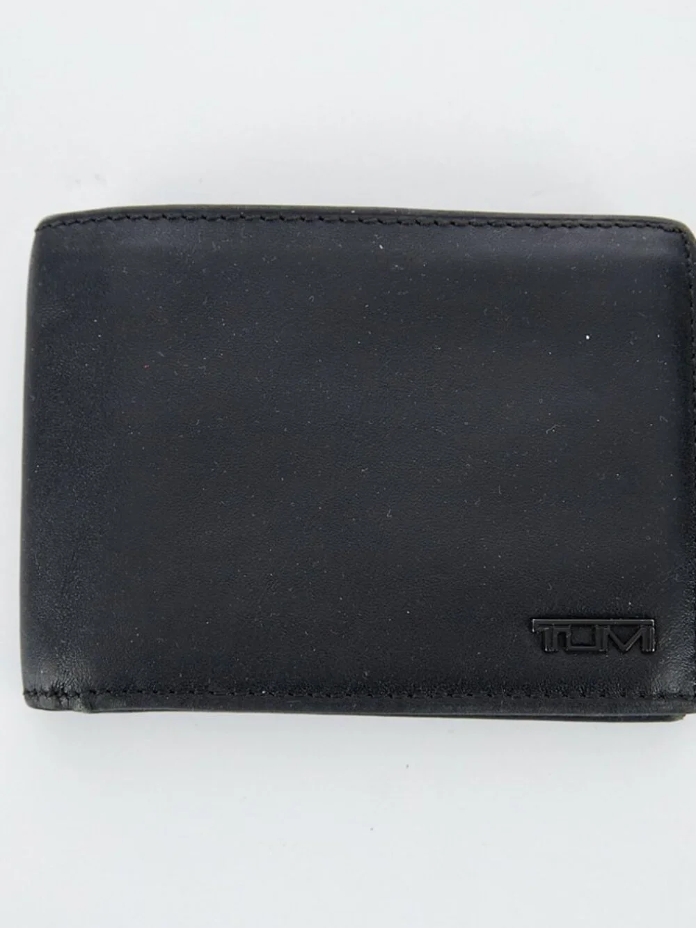 Tumi Delta Global Black Leather Bifold Wallet